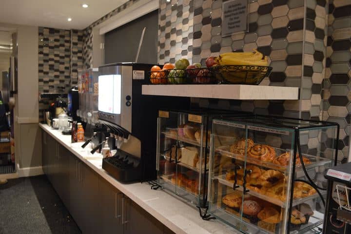 Breakfast buffet